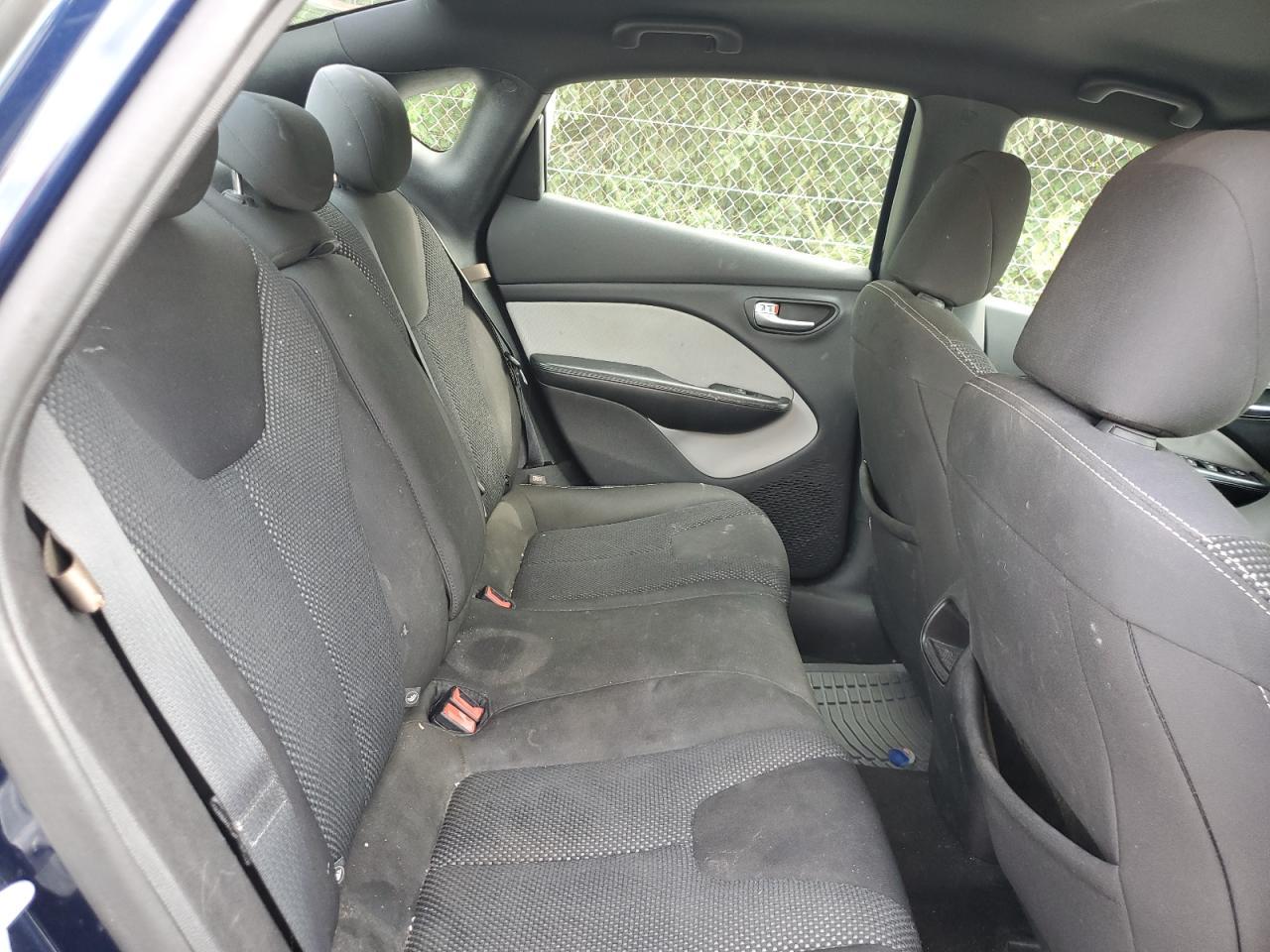 2016 Dodge Dart Sxt - zdjęcie 10