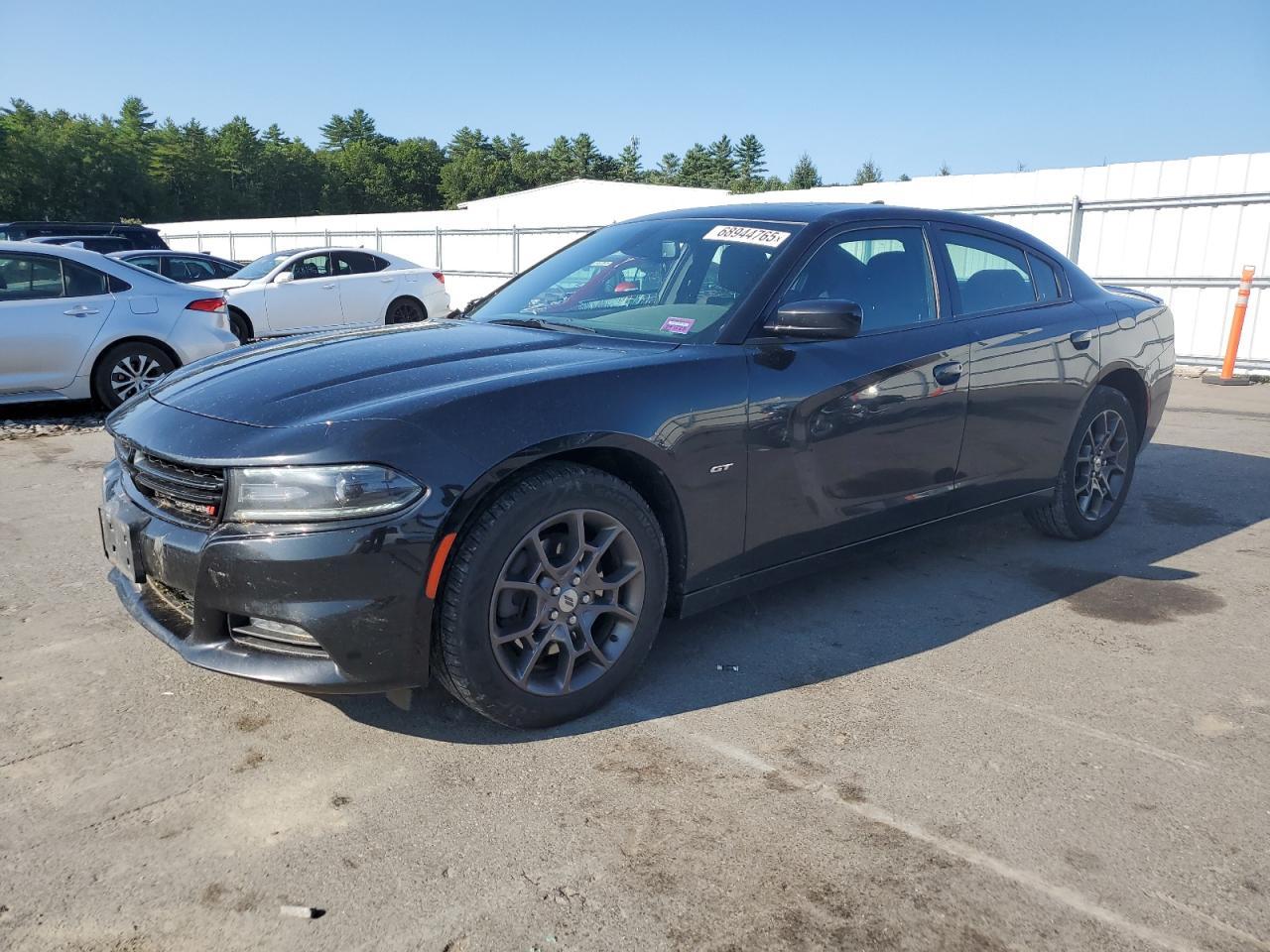 2018 Dodge Charger - zdjęcie główne