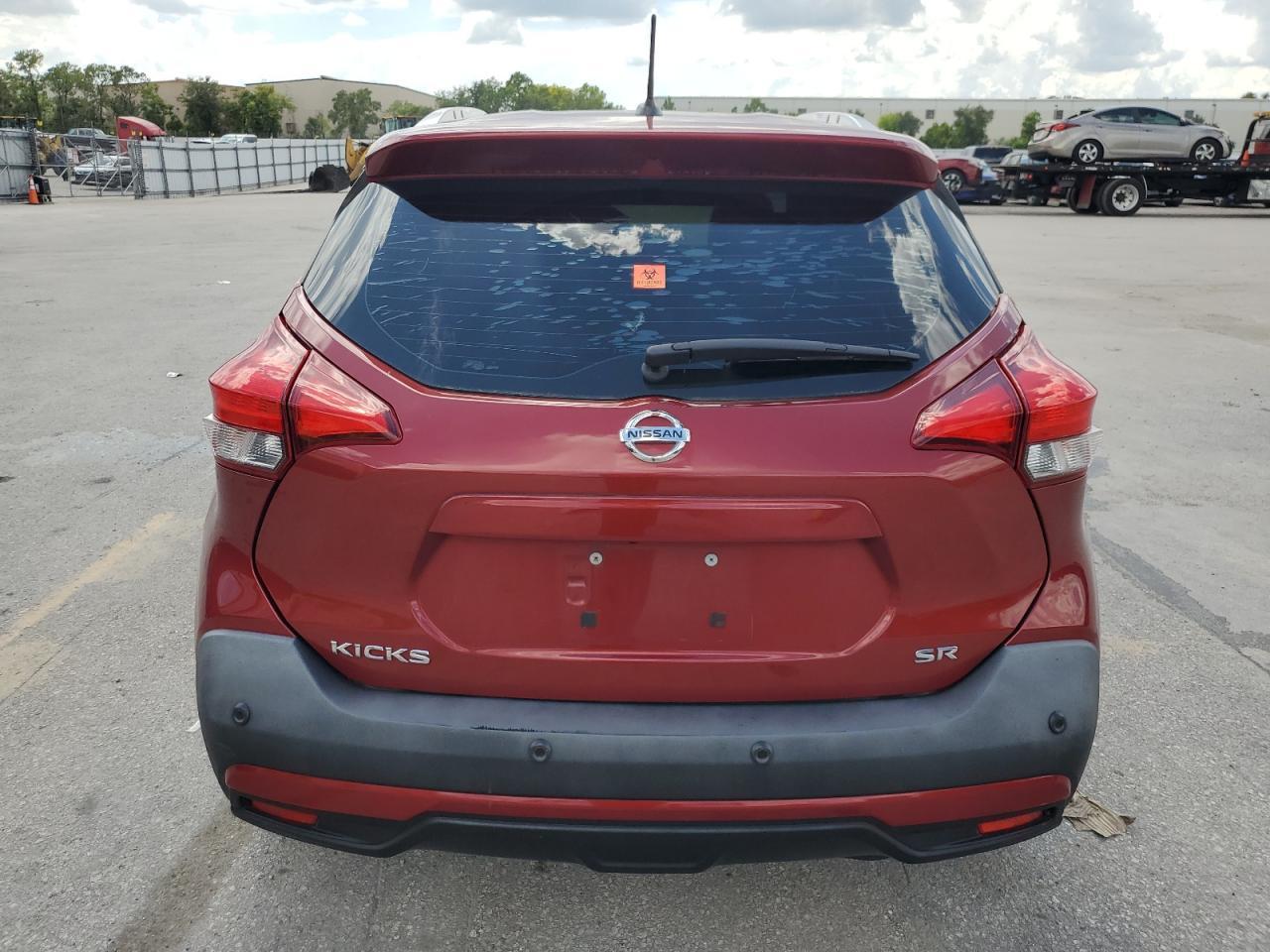 2020 Nissan Kicks Sr - zdjęcie 6