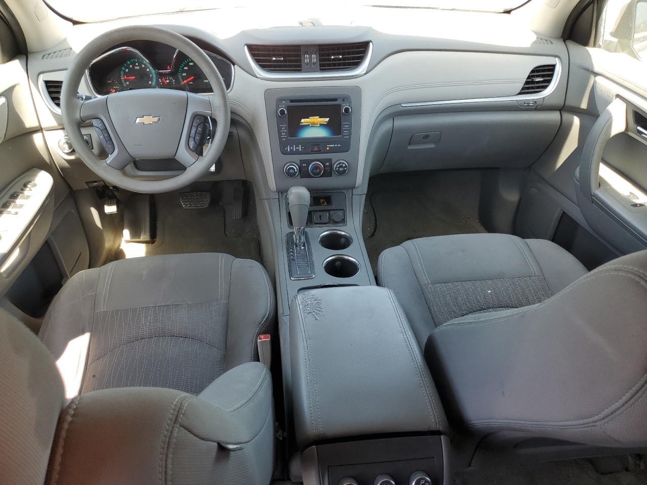 2016 Chevrolet Traverse Ls - zdjęcie 8
