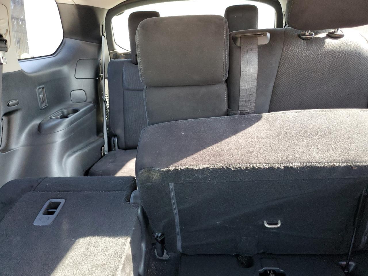 2016 Nissan Pathfinder - zdjęcie 10