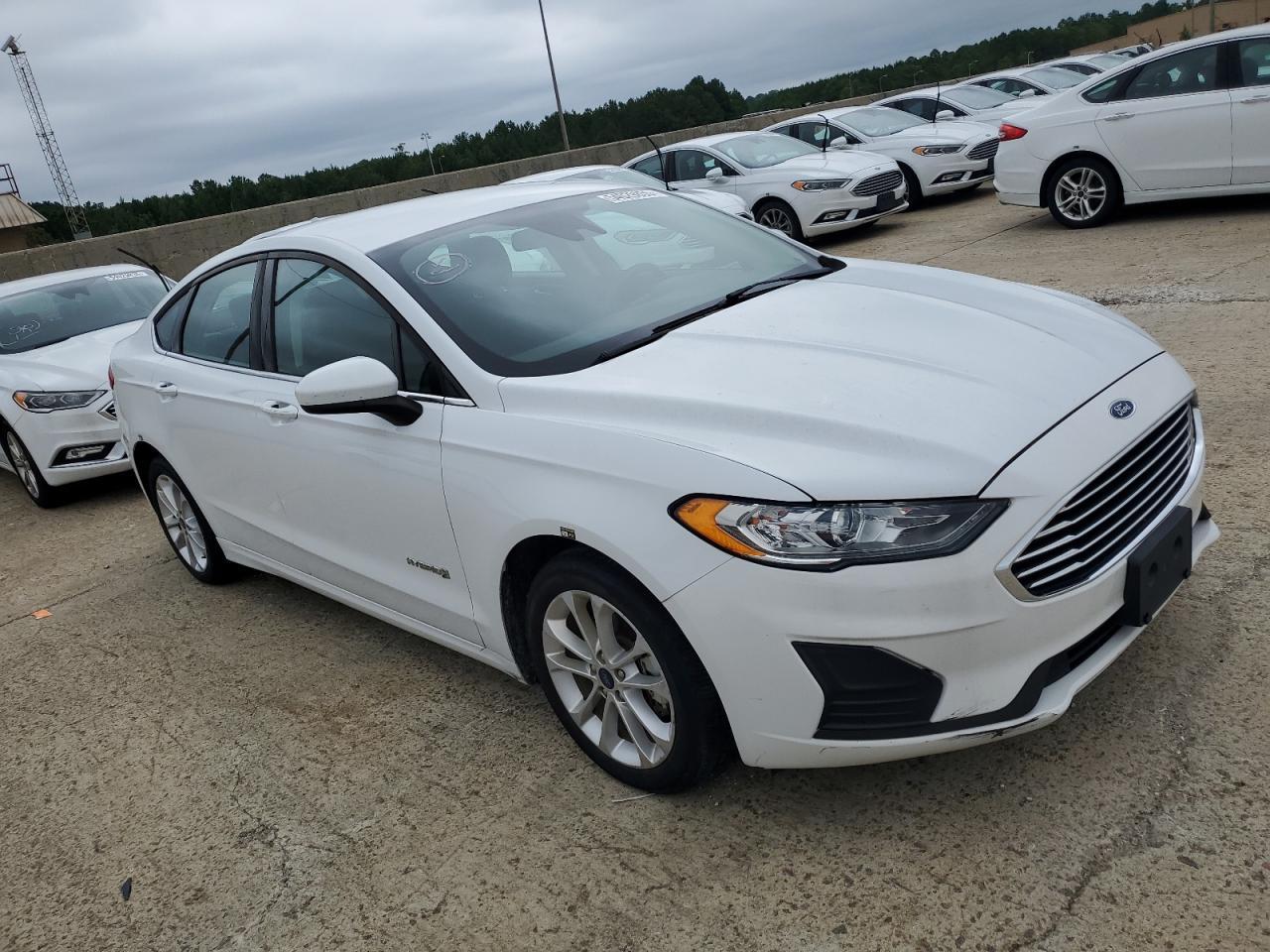 2019 Ford Fusion Se - zdjęcie 4