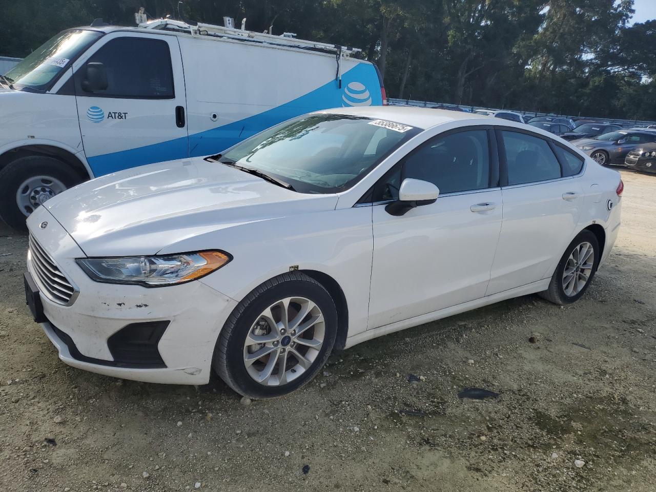 2020 Ford Fusion Se - zdjęcie główne