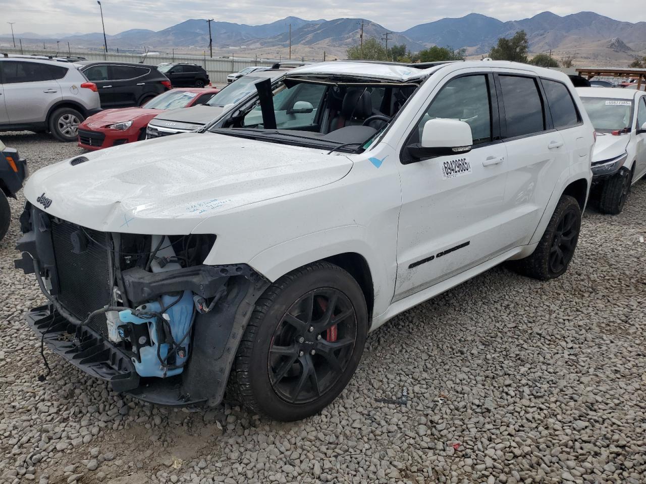 2020 Jeep Grand Cherokee Srt-8 - zdjęcie główne