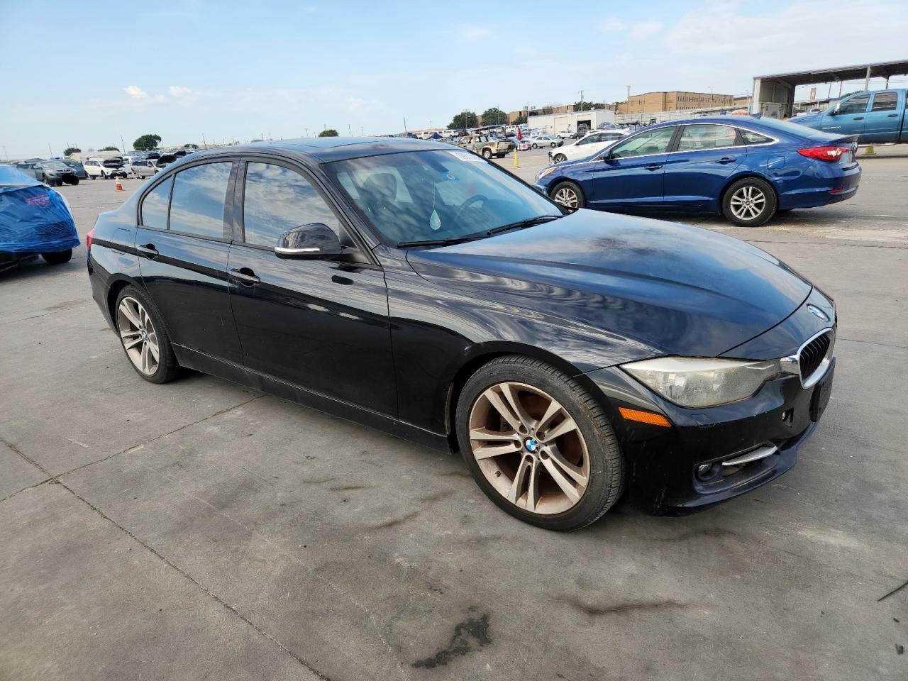 2013 BMW 328 I - zdjęcie 4