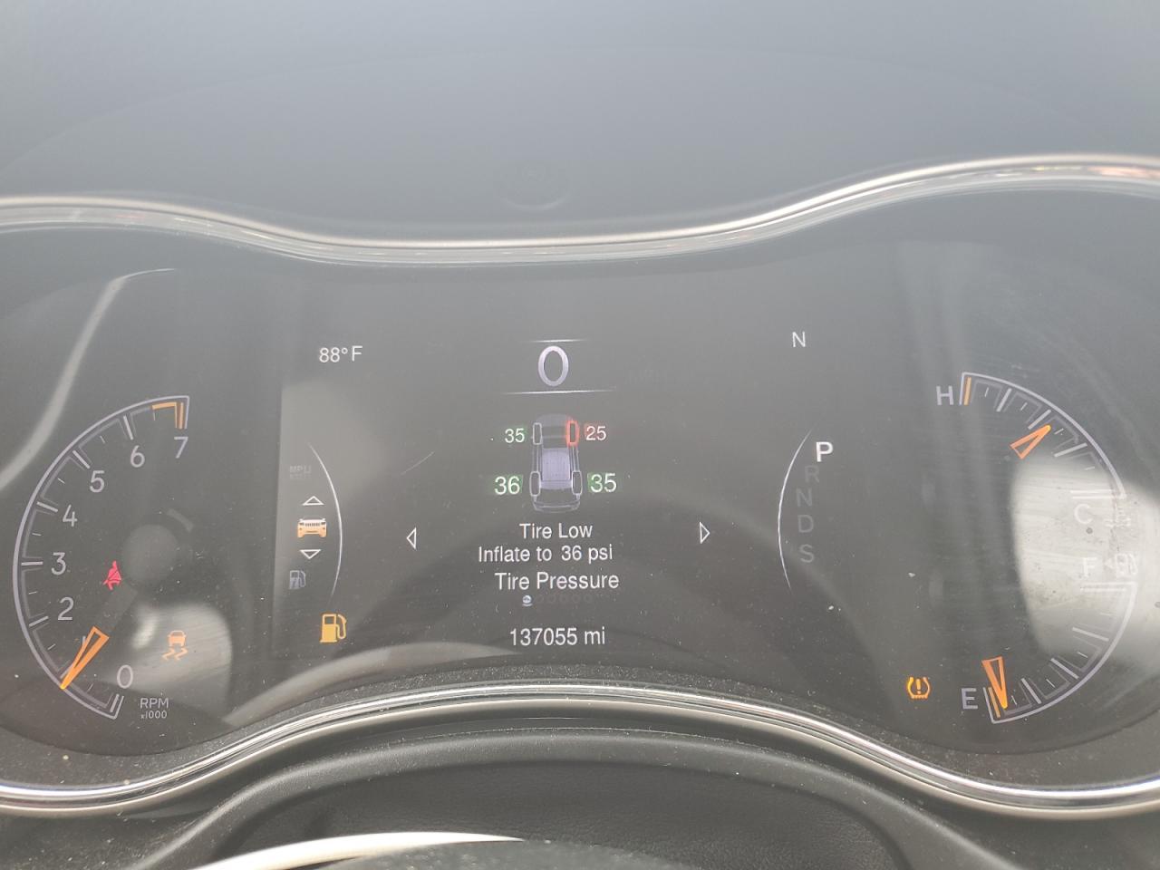 2015 Jeep Grand Cherokee Limited - zdjęcie 9