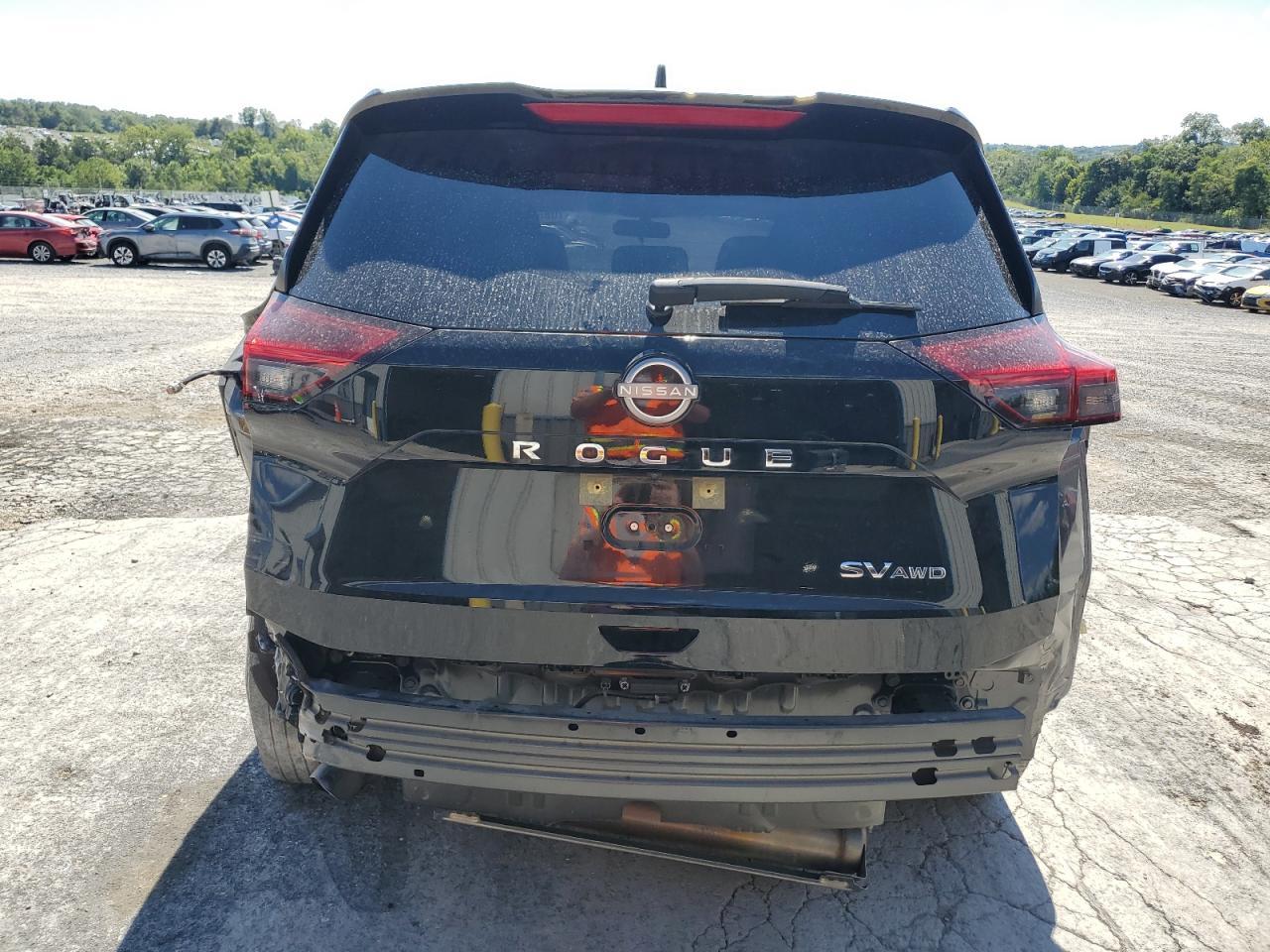 2023 Nissan Rogue Sv - zdjęcie 6