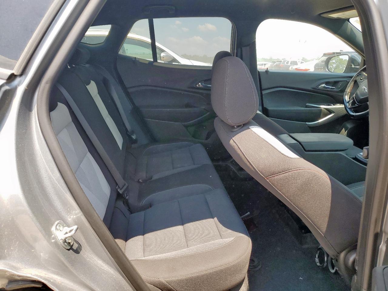 2024 Chevrolet Trax 1Rs - zdjęcie 11