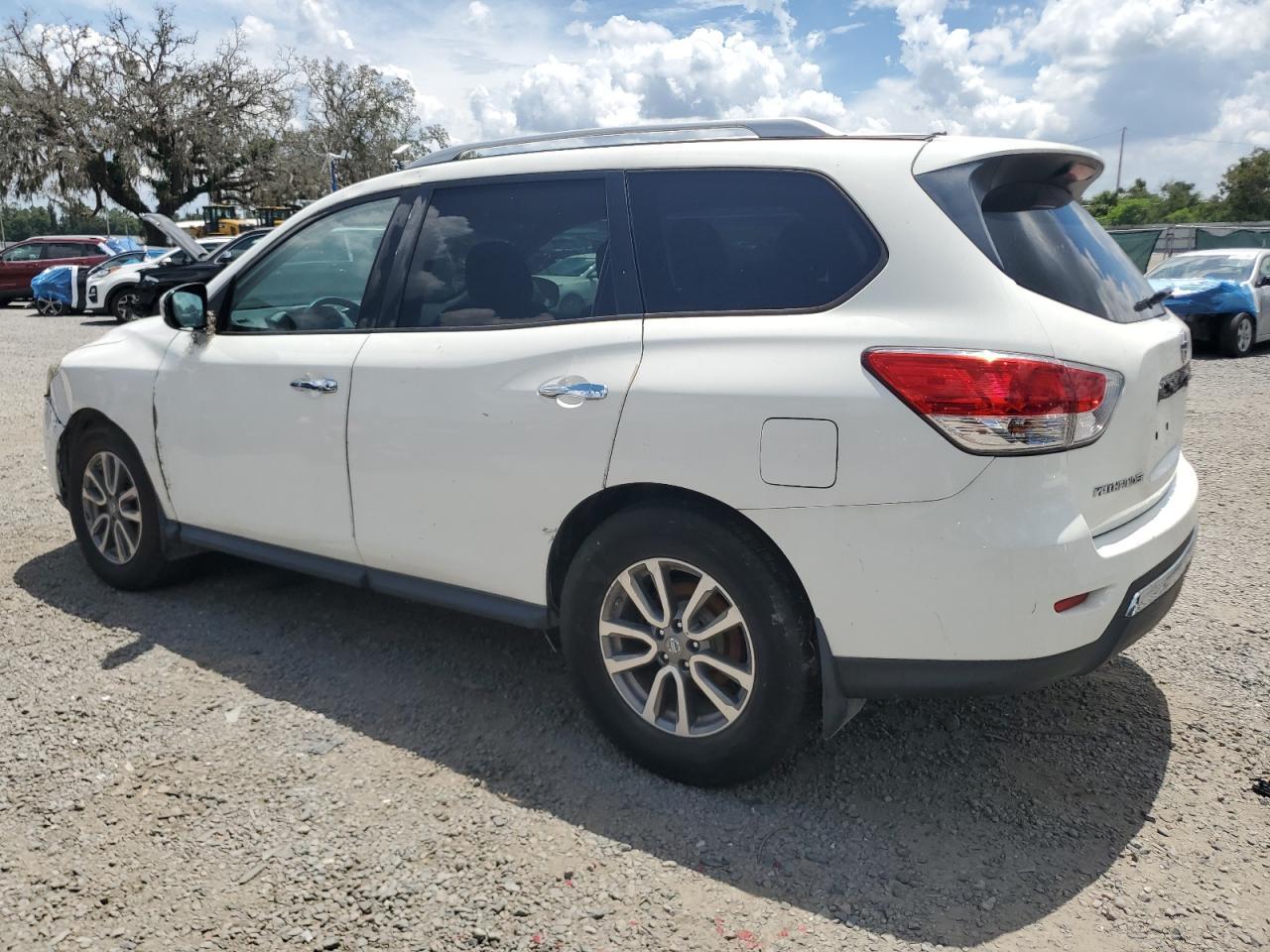 2016 Nissan Pathfinder S - zdjęcie 2