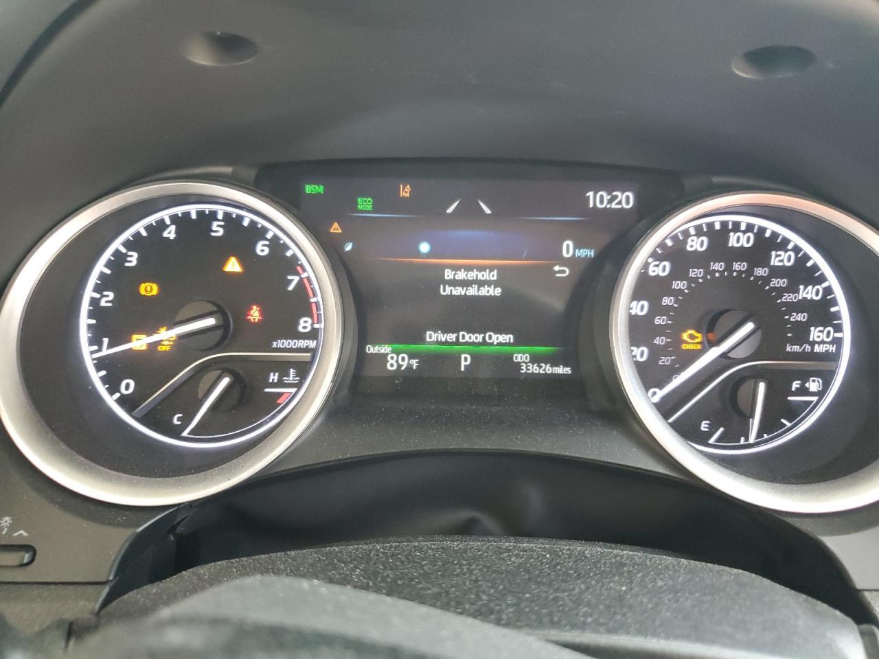 2022 Toyota Camry Xle - zdjęcie 9