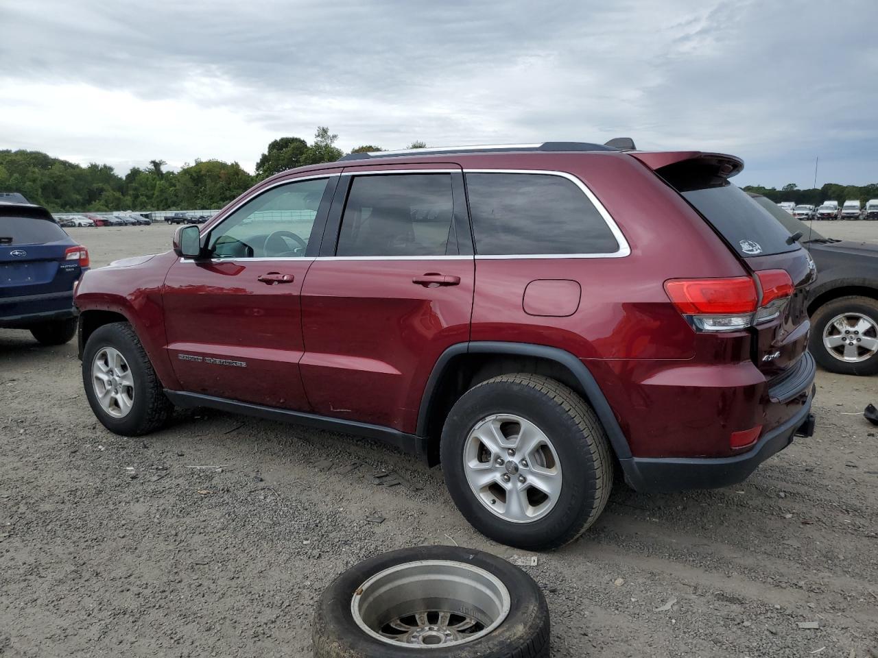 2017 Jeep Grand Cherokee Laredo - zdjęcie 2