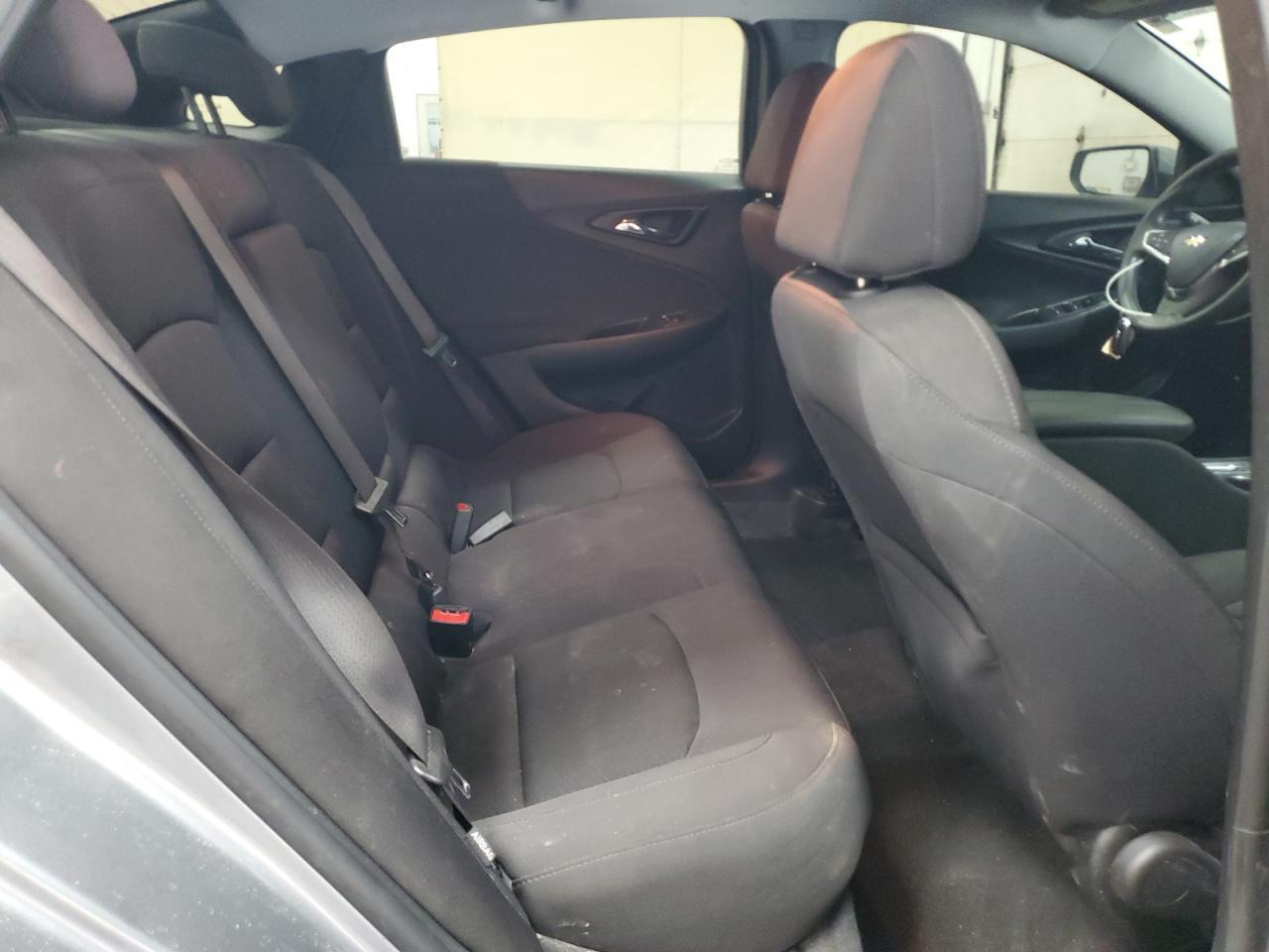 2024 Chevrolet Malibu Lt - zdjęcie 10