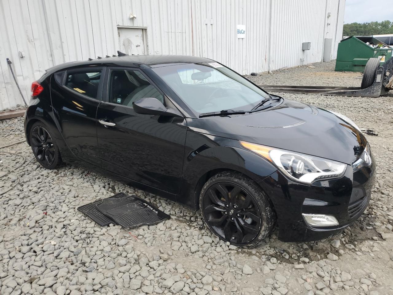 2015 Hyundai Veloster - zdjęcie 4