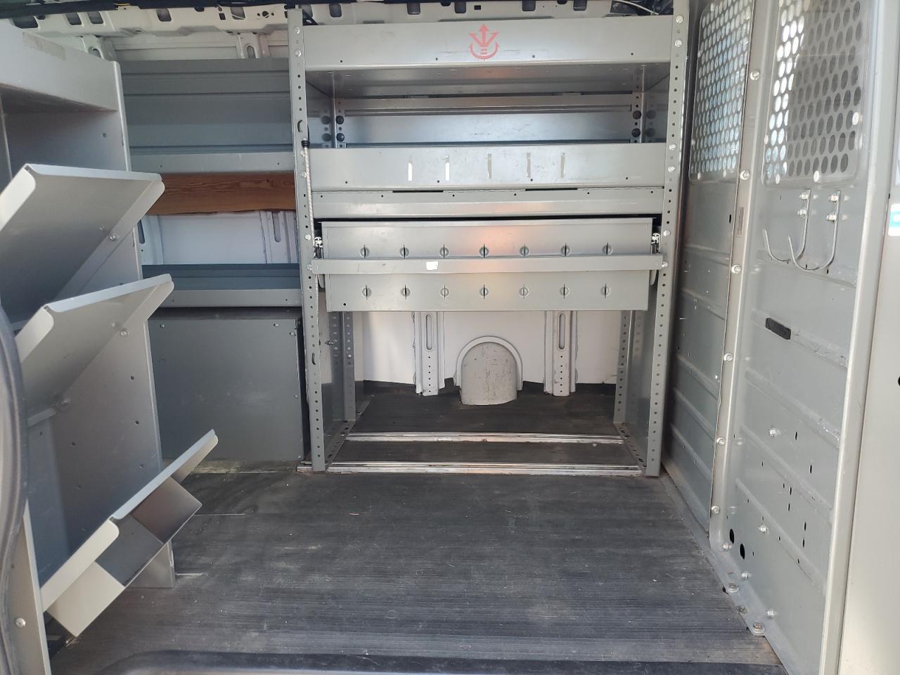 2014 Chevrolet Express G2500 - zdjęcie 10