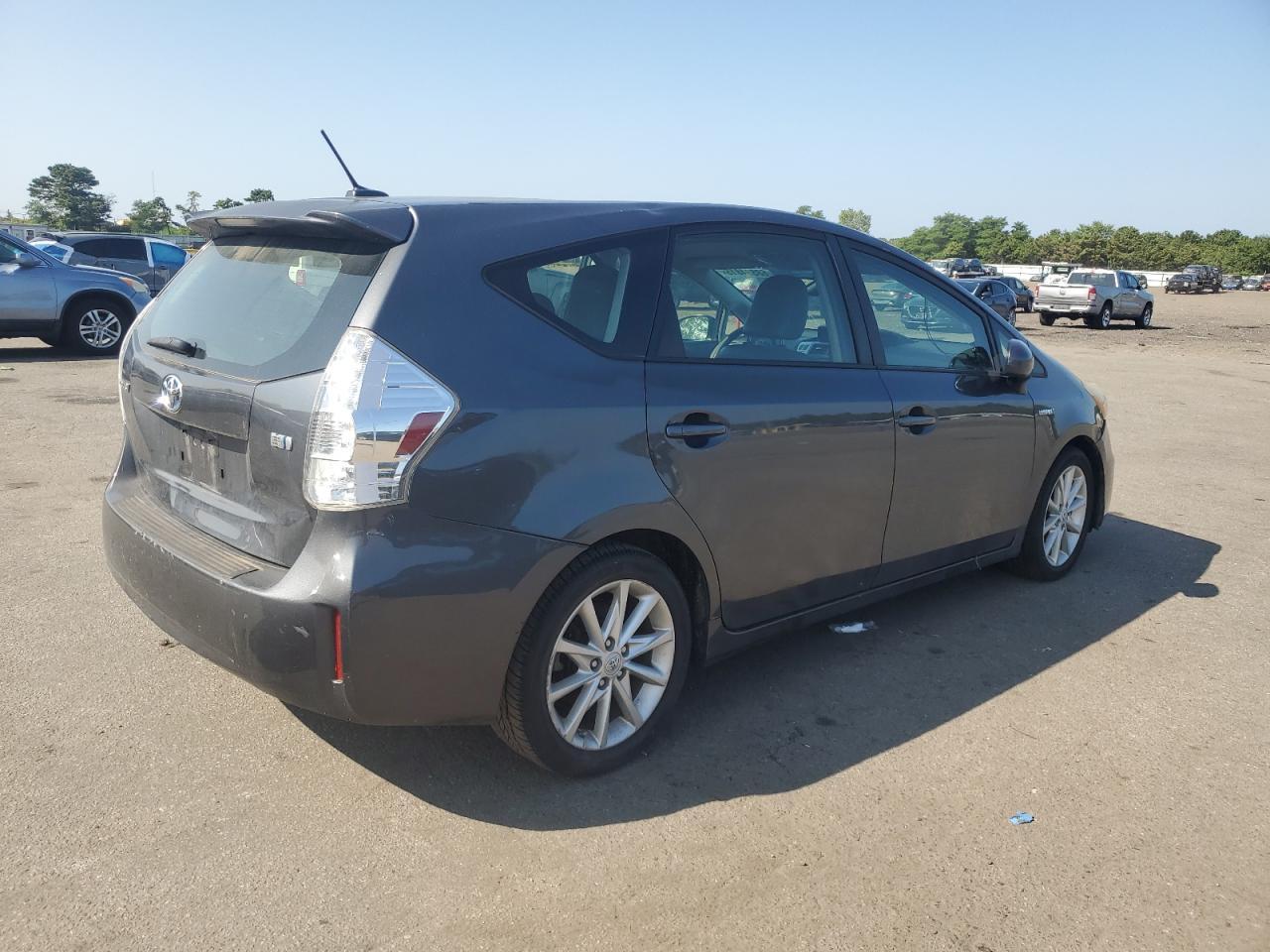 2013 Toyota Prius V - zdjęcie 3