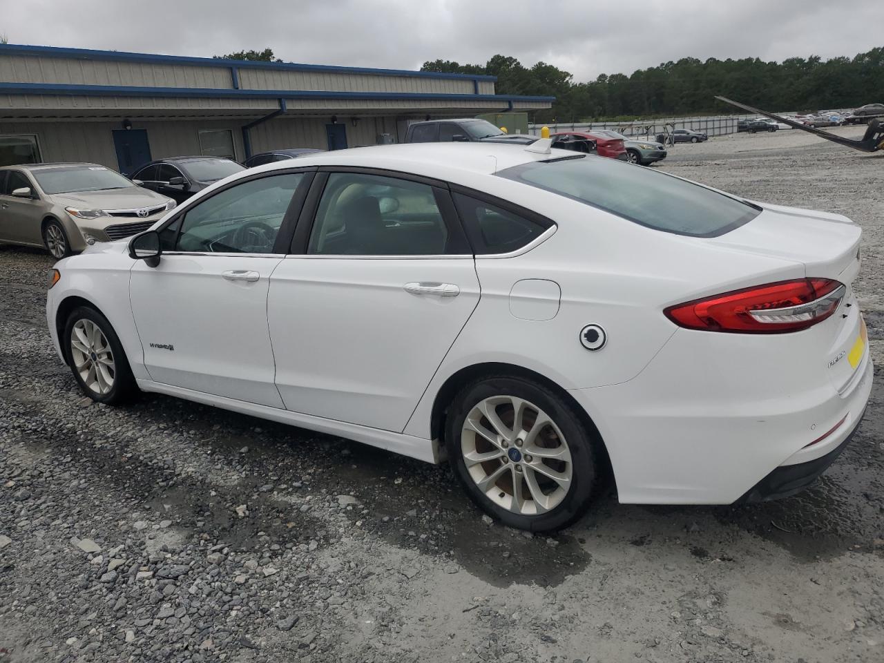 2019 Ford Fusion Se - zdjęcie 2