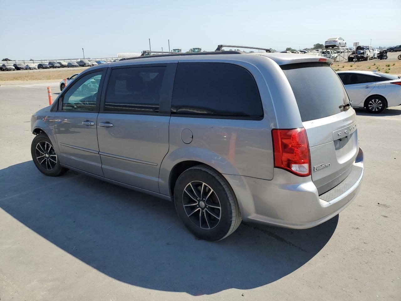 2017 Dodge Grand Caravan Gt - zdjęcie 2