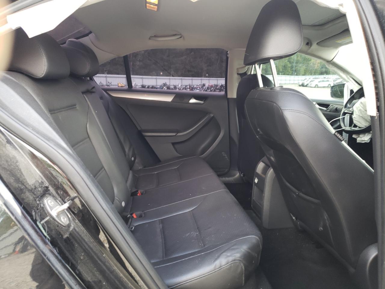 2018 Volkswagen Jetta Se - zdjęcie 10