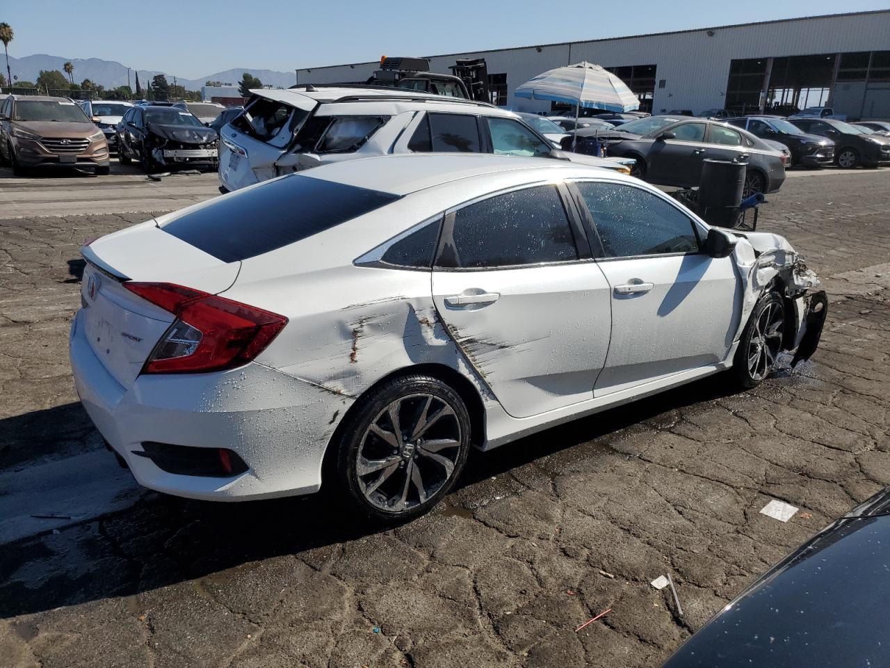 2021 Honda Civic Sport - zdjęcie 3
