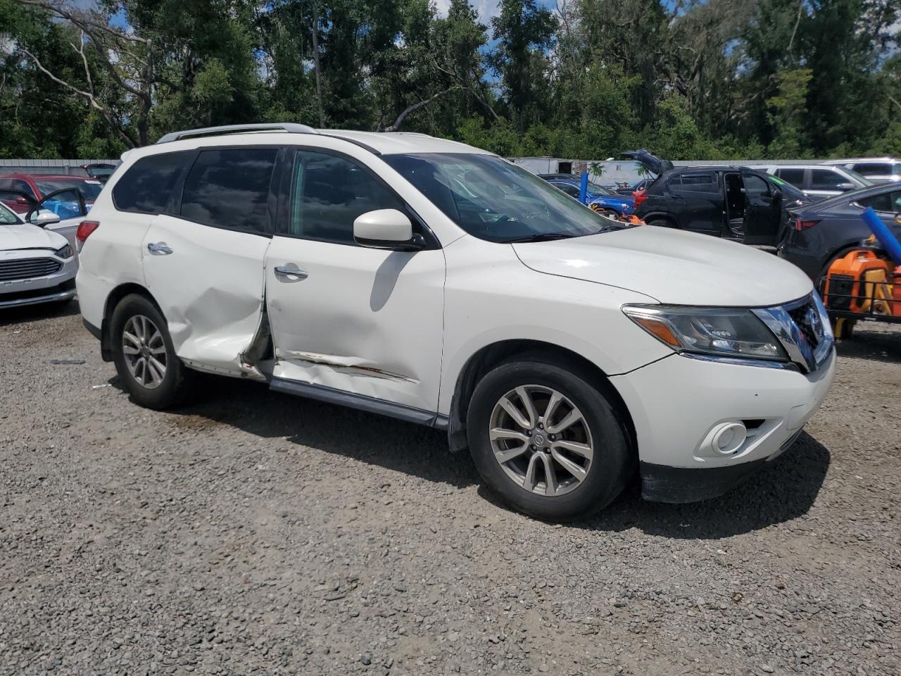 2016 Nissan Pathfinder S - zdjęcie 4