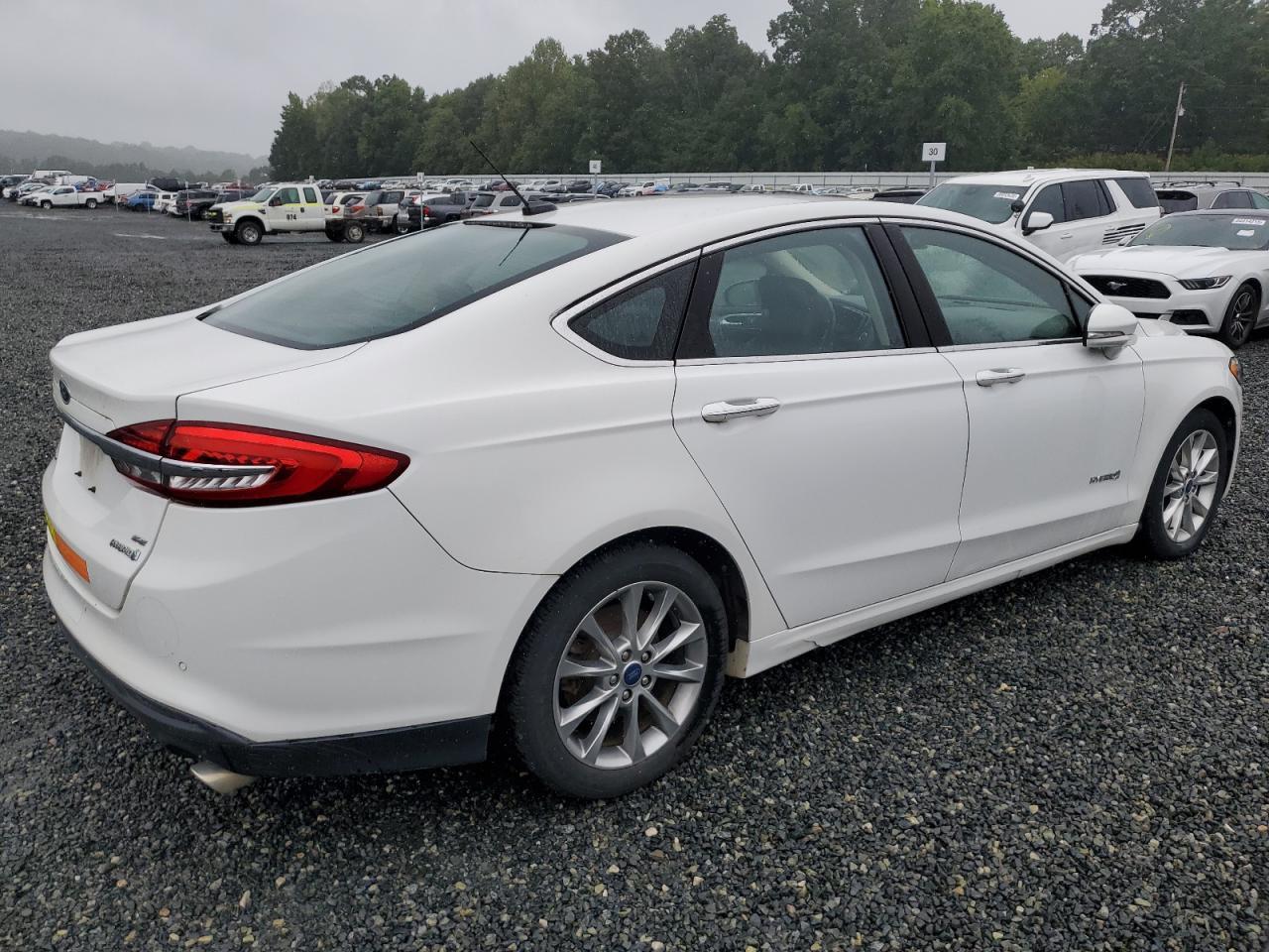 2017 Ford Fusion Se Hybrid - zdjęcie 3