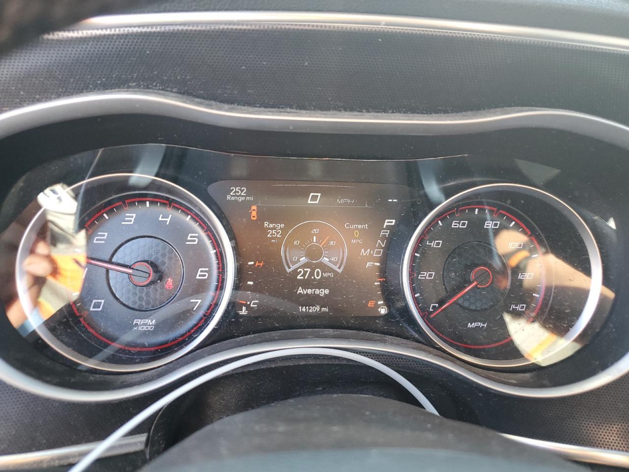 2018 Dodge Charger - zdjęcie 9