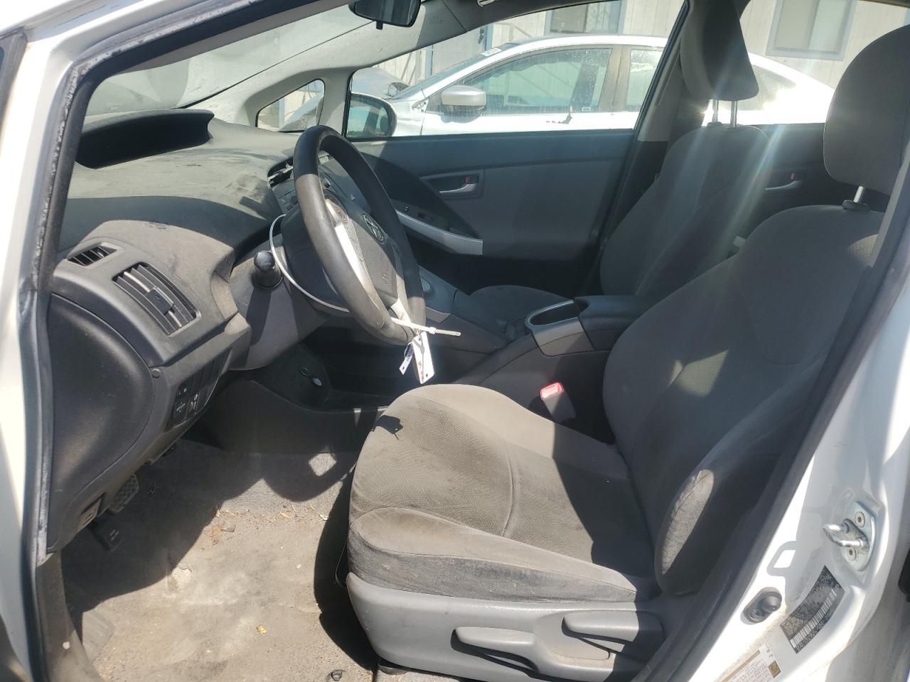 2013 Toyota Prius - zdjęcie 6