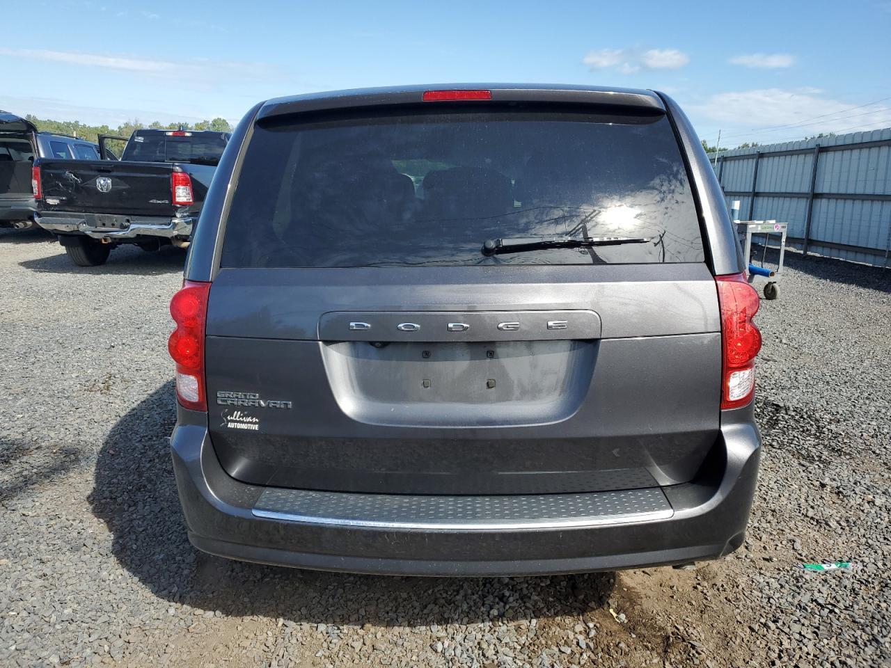 2017 Dodge Grand Caravan Se - zdjęcie 6
