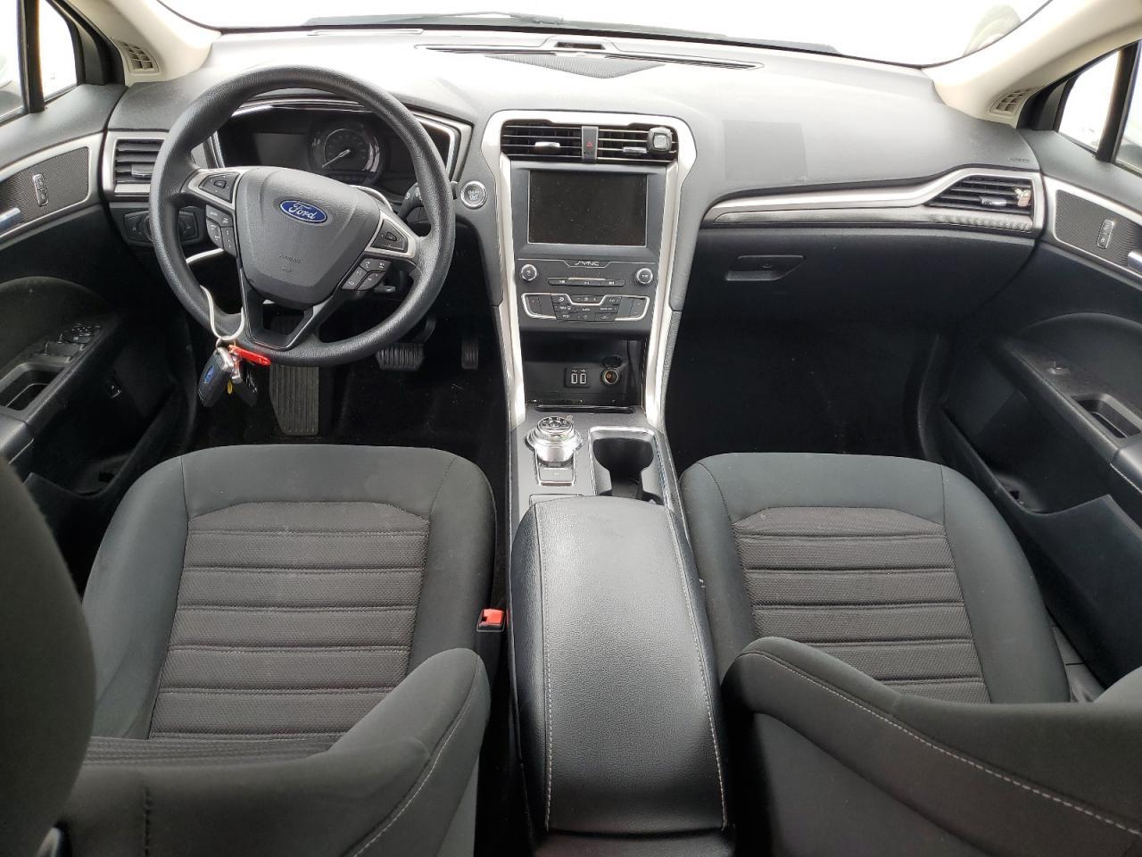 2019 Ford Fusion Se - zdjęcie 8