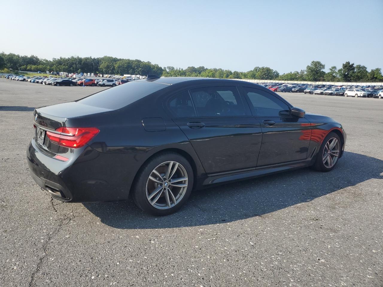2019 BMW 740 xDrive Msport - zdjęcie 3