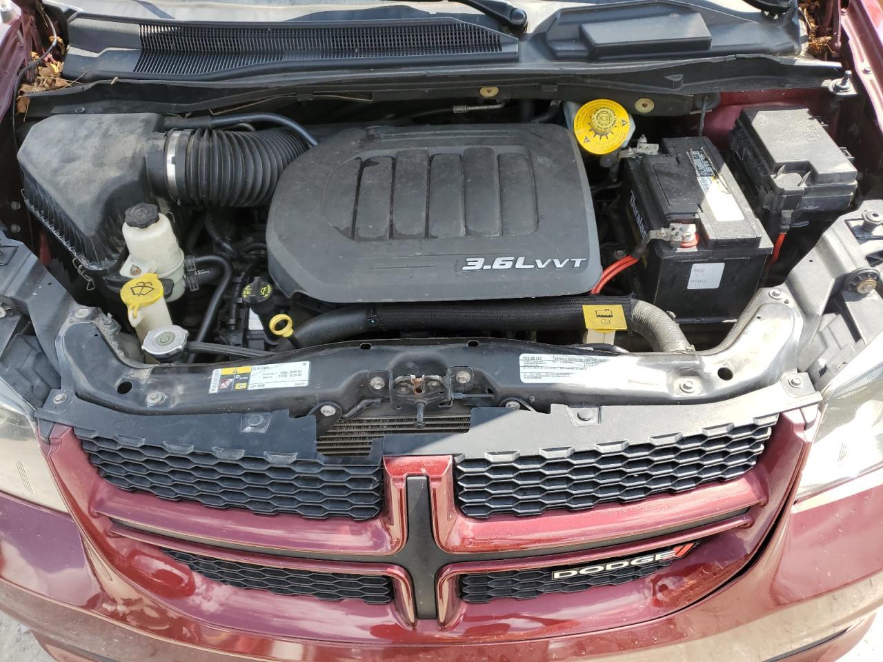 2017 Dodge Caravan - zdjęcie 12