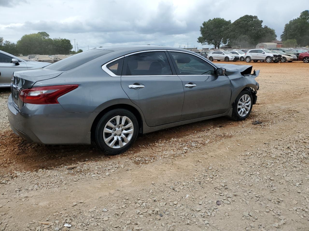 2018 Nissan Altima 2.5 - zdjęcie 3