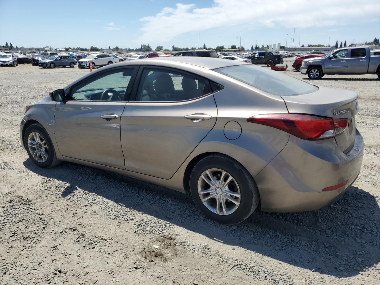 2016 Hyundai Elantra Se - zdjęcie 2