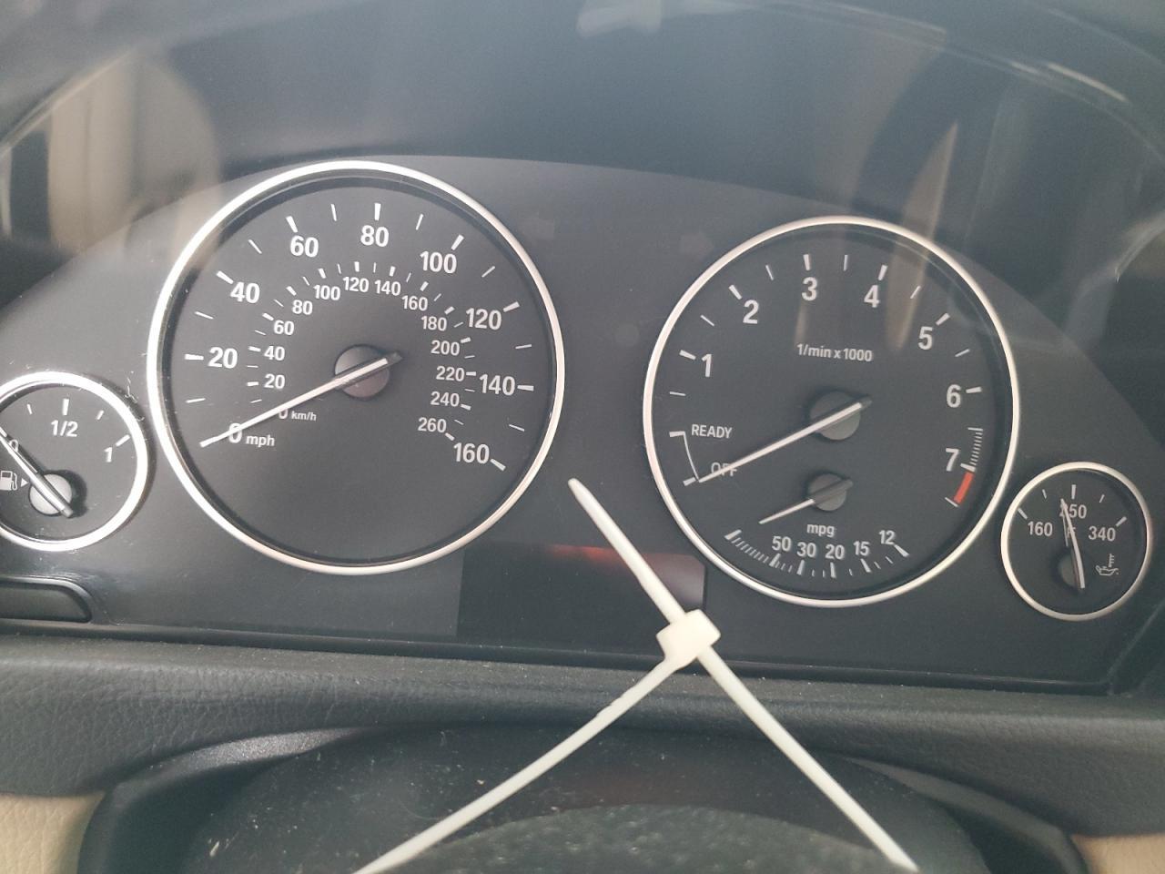 2014 BMW Seria 3 - zdjęcie 9