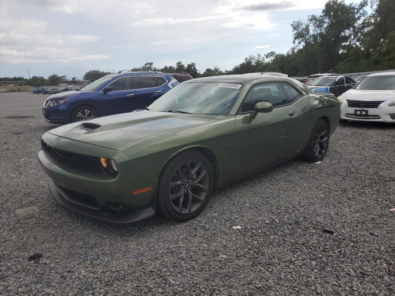 2022 Dodge Challenger R/T - zdjęcie główne