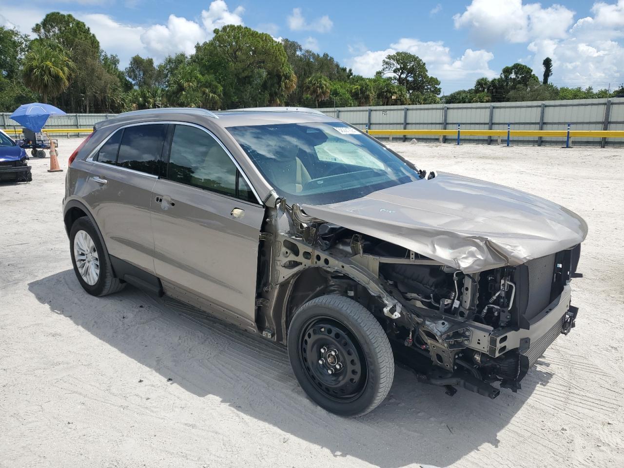 2024 Cadillac XT4 - zdjęcie 4