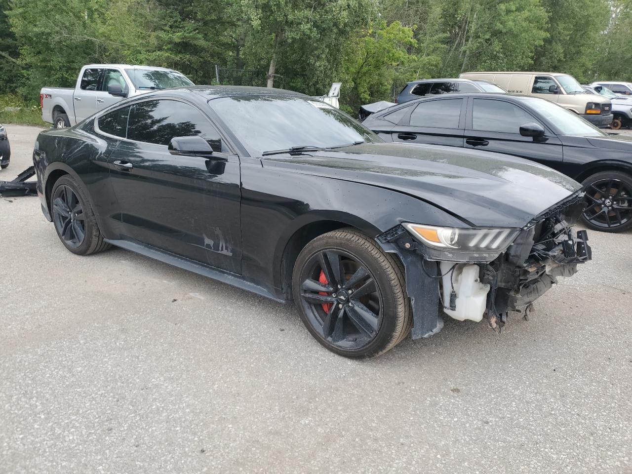 2017 Ford Mustang - zdjęcie 4