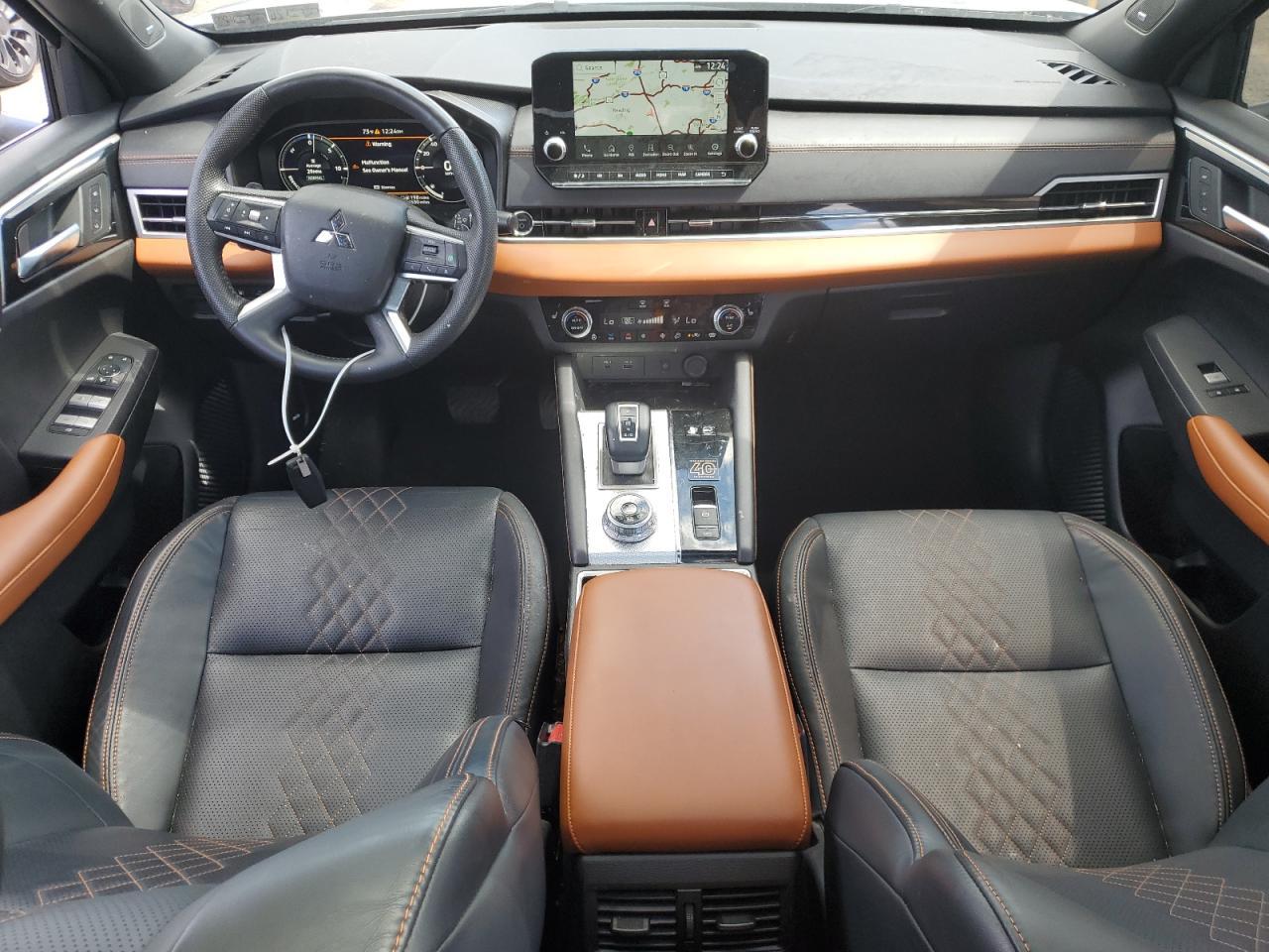 2023 Mitsubishi Outlander Sel - zdjęcie 8