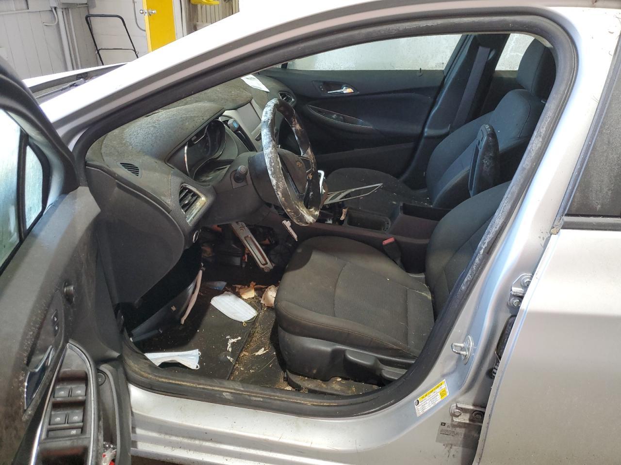 2017 Chevrolet Cruze Ls - zdjęcie 7