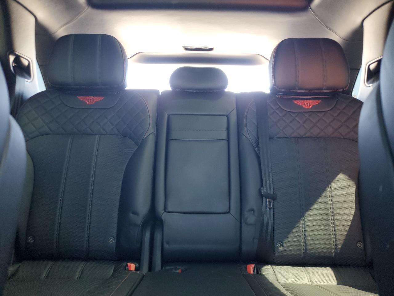 2017 Bentley Bentayga - zdjęcie 10