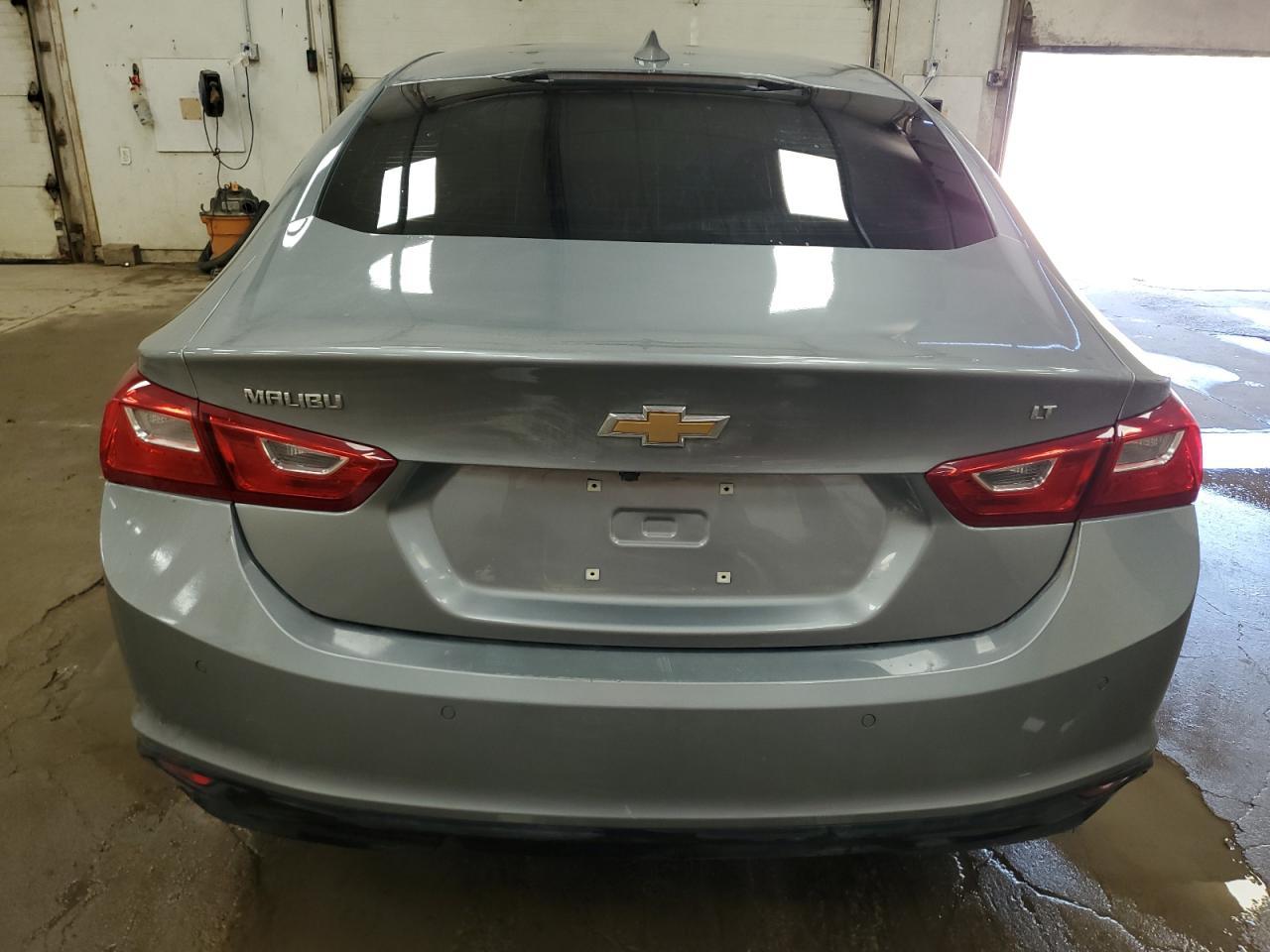 2024 Chevrolet Malibu Lt - zdjęcie 6