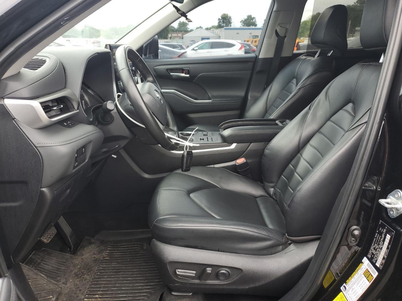 2024 Toyota Highlander Le - zdjęcie 7