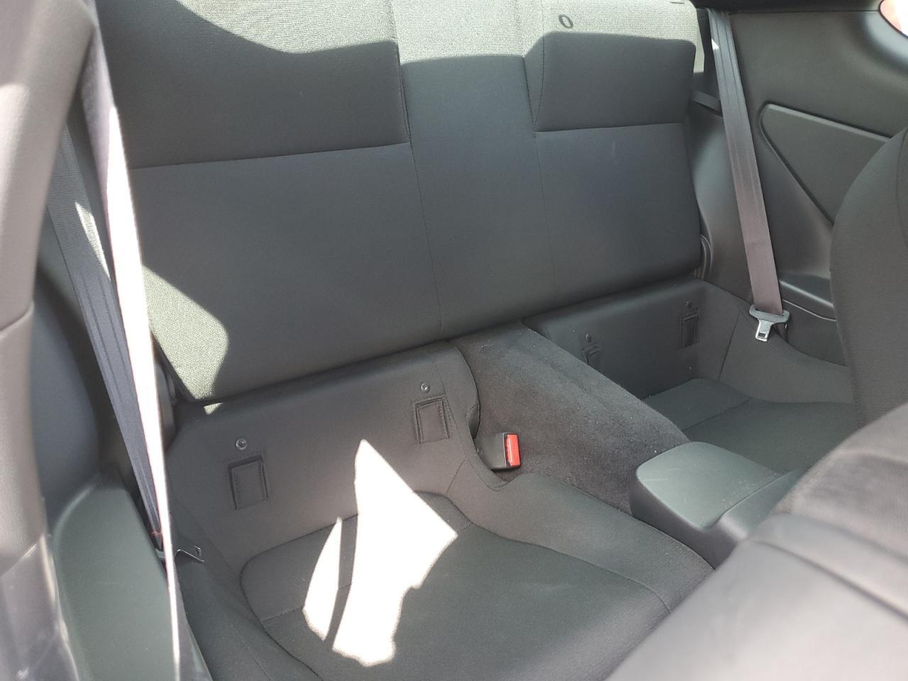 2024 Toyota Gr 86 - zdjęcie 10