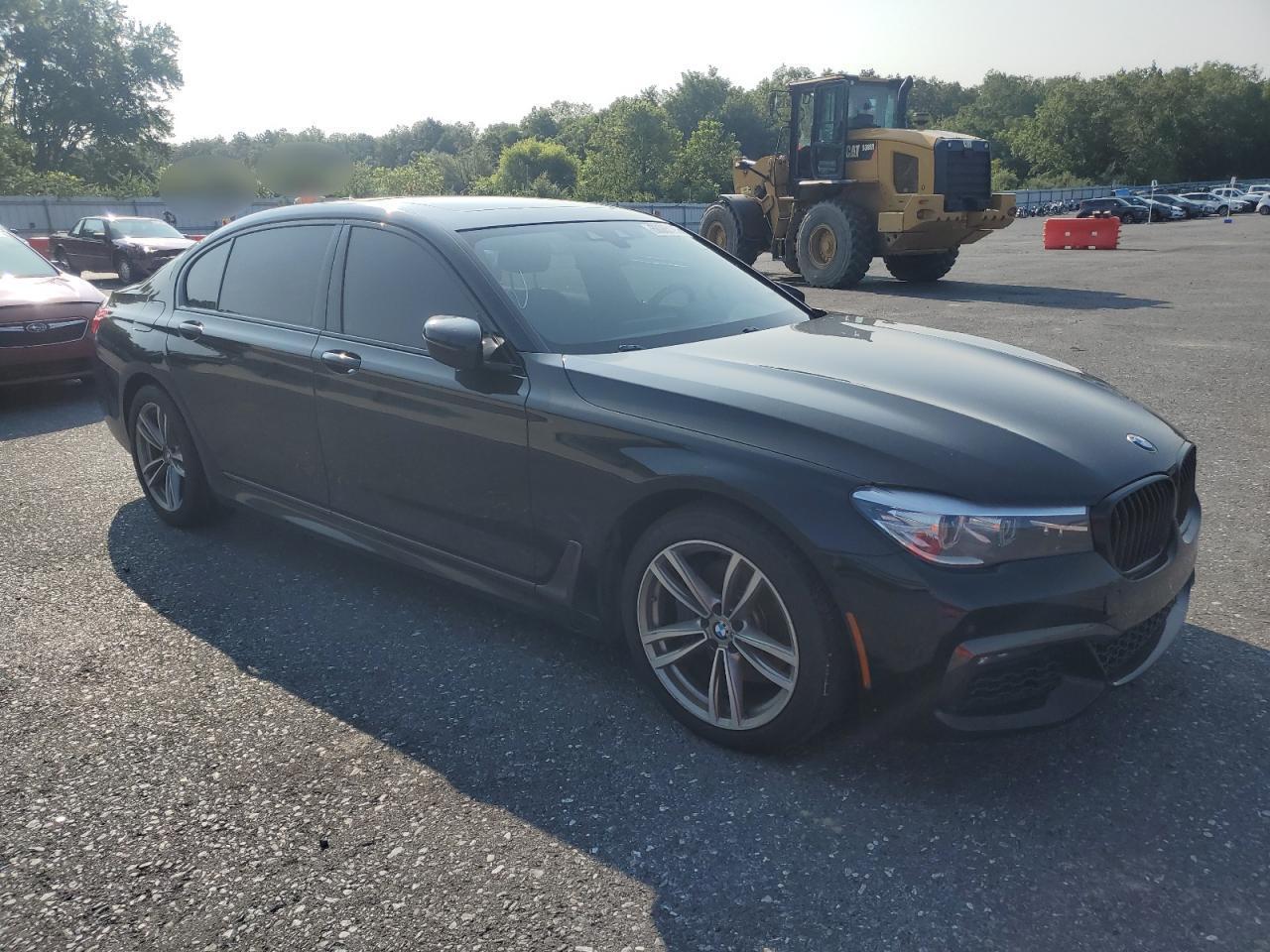 2019 BMW 740 xDrive Msport - zdjęcie 4
