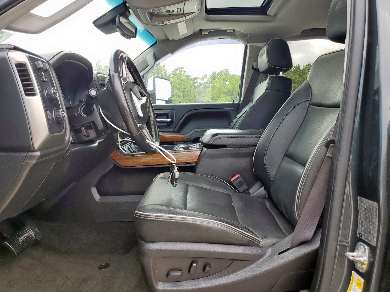 2017 Chevrolet Silverado K3500 High Country - zdjęcie 7