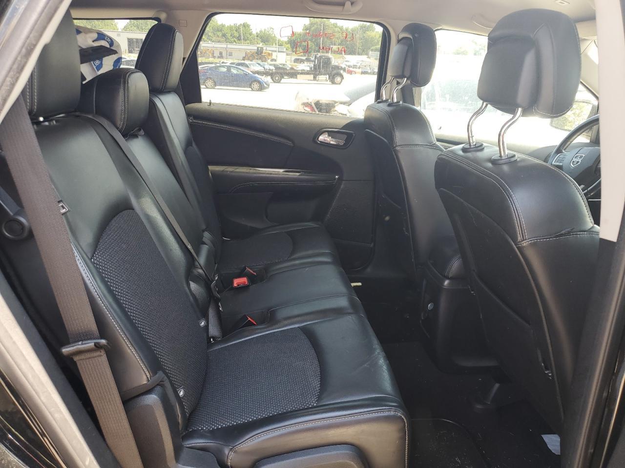 2018 Dodge Journey Crossroad - zdjęcie 10