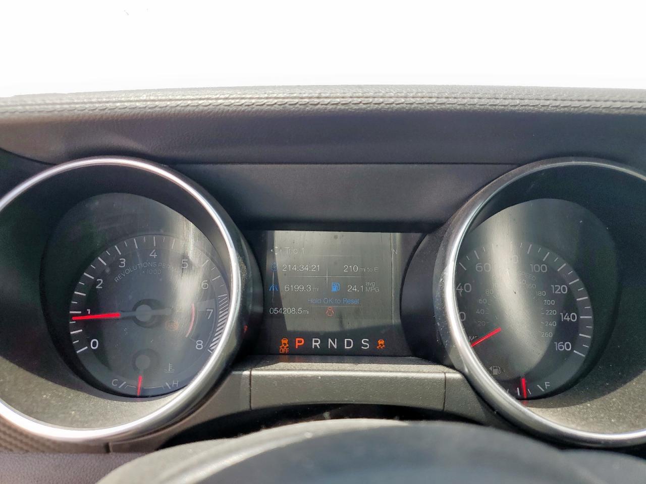 2021 Ford Mustang - zdjęcie 9