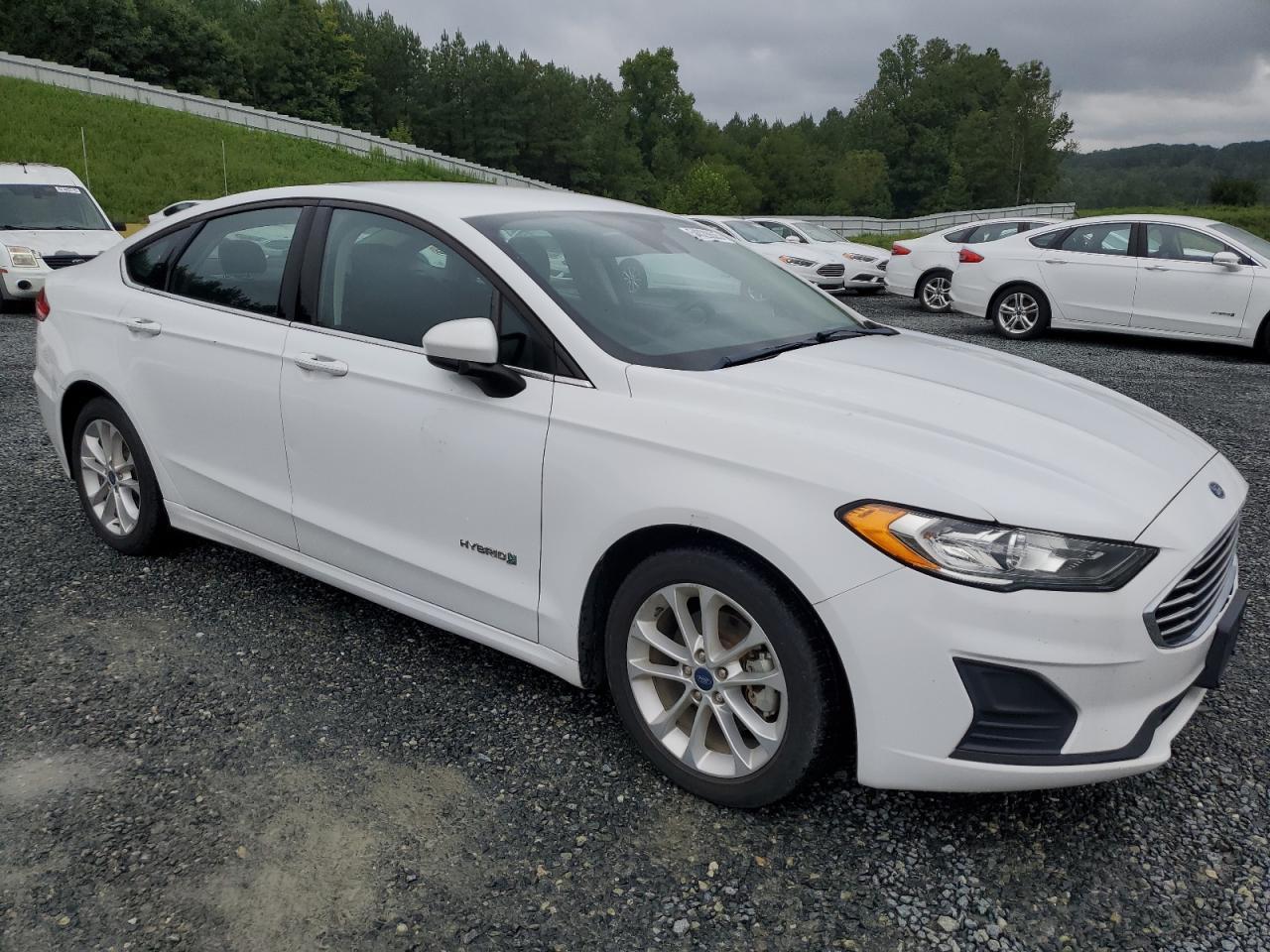 2019 Ford Fusion Se - zdjęcie 4