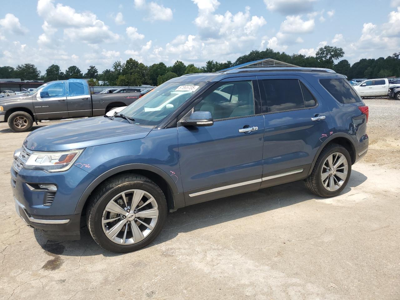 2019 Ford Explorer Limited - zdjęcie główne