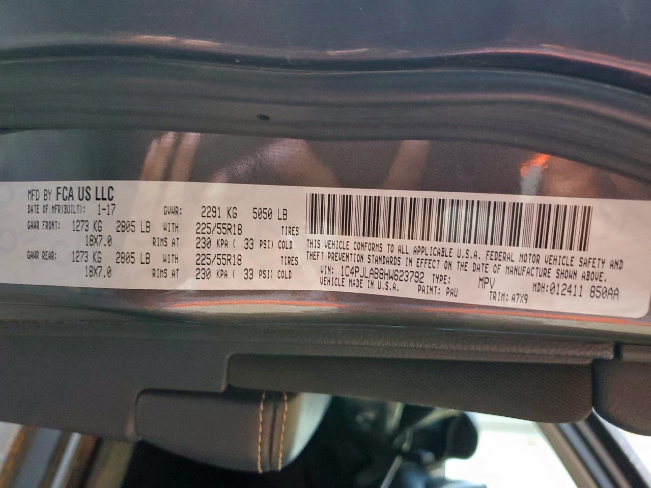 2017 Jeep Cherokee Sport - zdjęcie 13